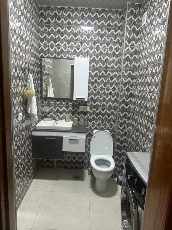 Apartment George 쿠타이시 외부 사진