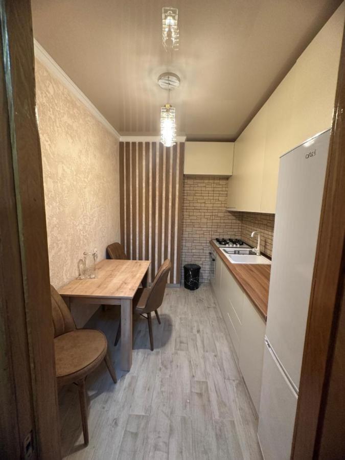 Apartment George 쿠타이시 외부 사진